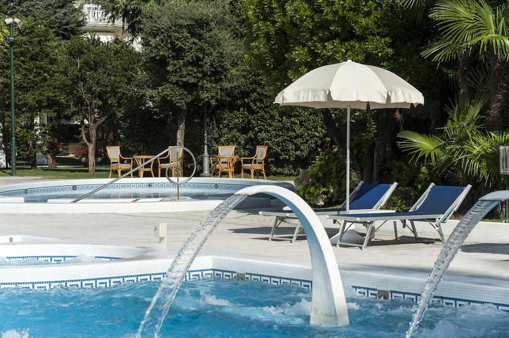 Hotel Due Torri Abano Terme Exterior foto